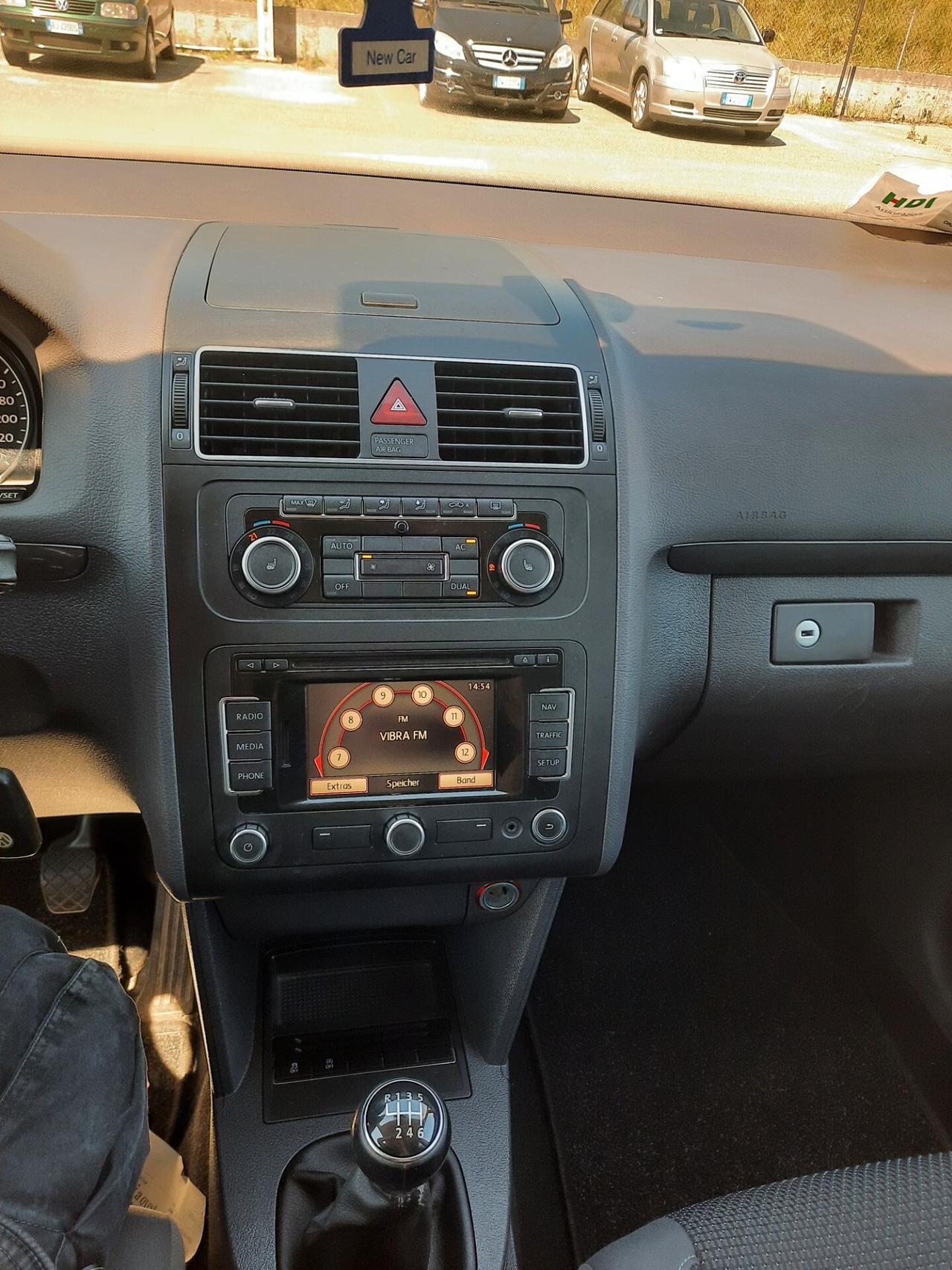 Volkswagen Touran Business 1.6 TDI Comfortline