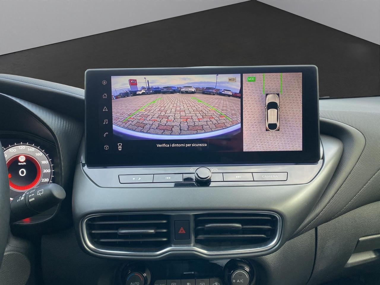 Nissan Juke 1.0 dig-t N-Connecta 114cv dct