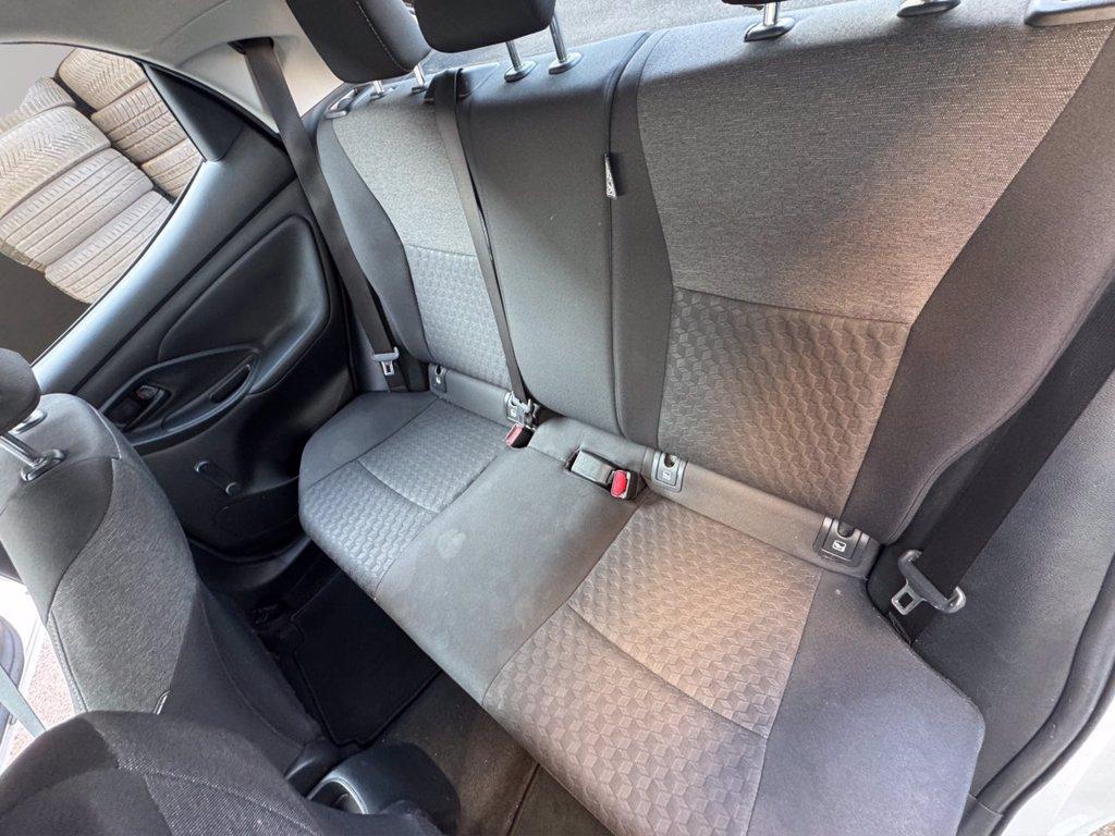 TOYOTA Yaris 1.0 active del 2023