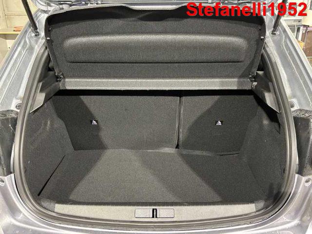 PEUGEOT 208 1.2 hybrid Style 100cv e-dcs 6