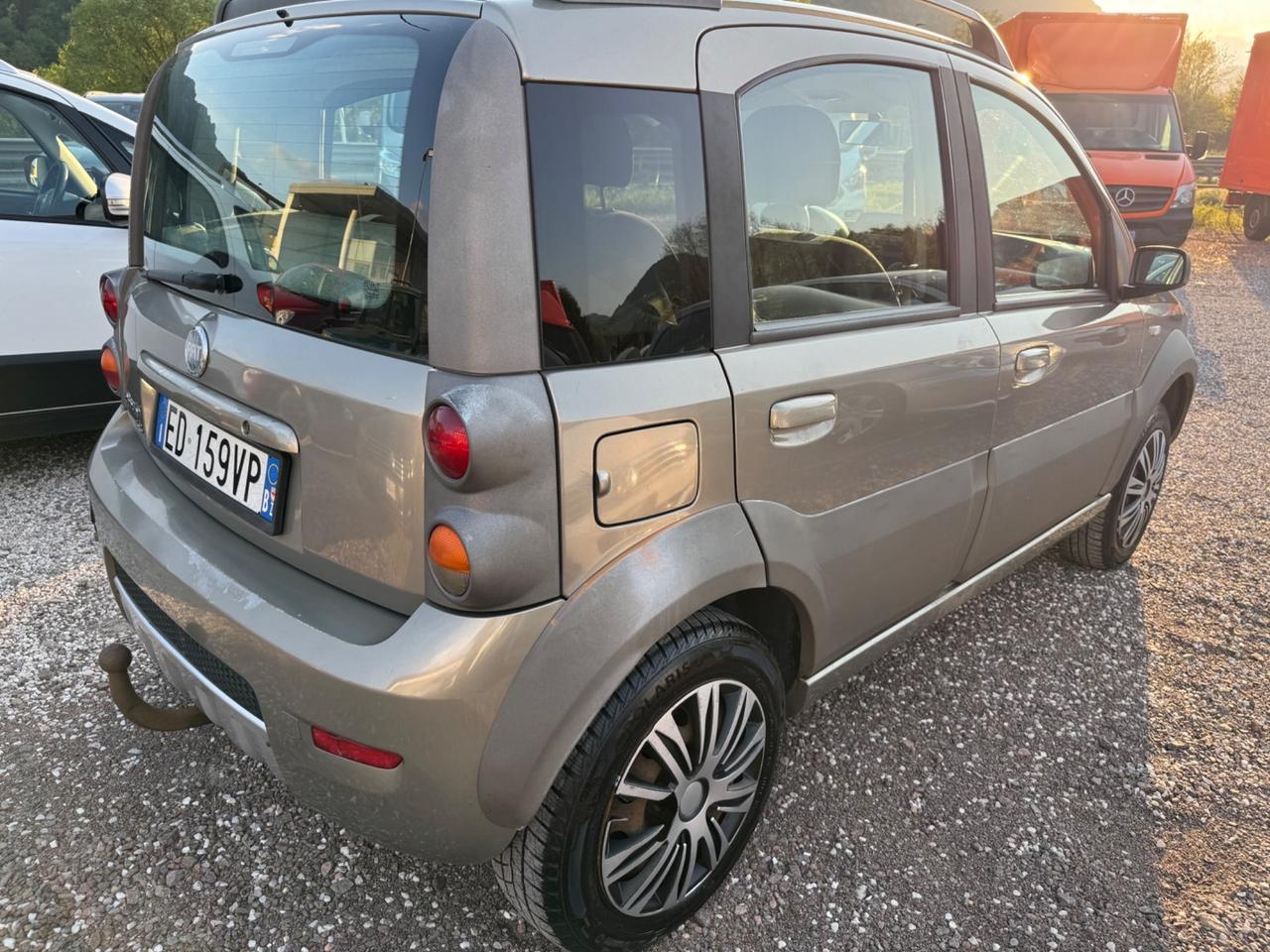 Fiat Panda 1.3 MJT 16V 4x4 Cross