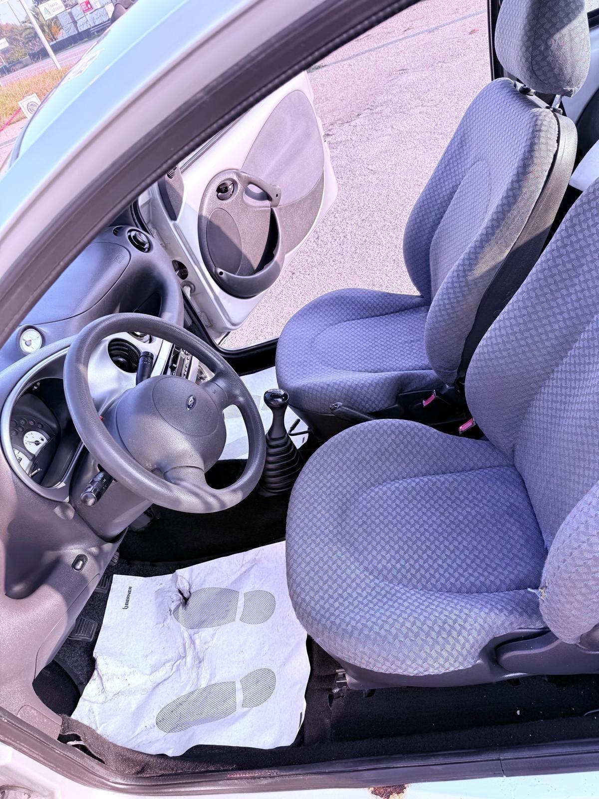 Ford Ka 1.3 benzina Ok neopatentati