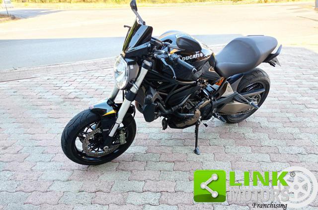 DUCATI Monster 821 ABS Dark