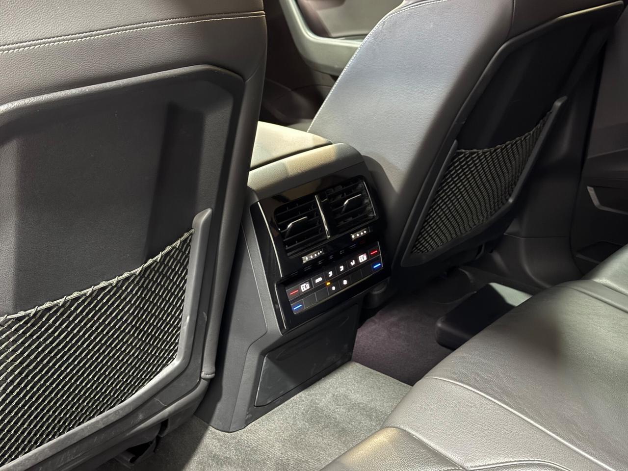 Volkswagen Touareg 3.0 V6 TDI SCR Advanced