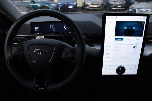 FORD Mustang Mach-E Standard Range 269 CV *TECH PACK+*