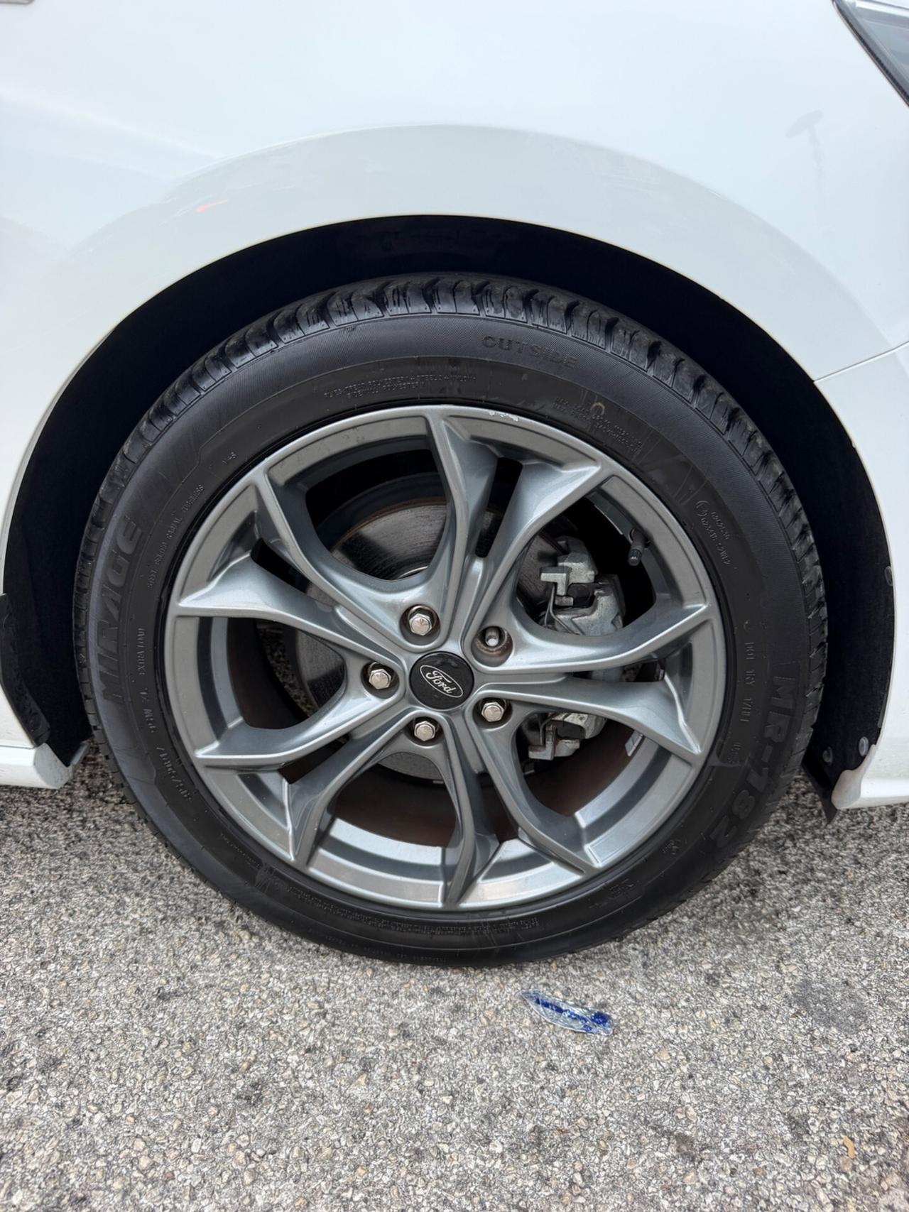 Ford Focus 1.0 EcoBoost Hybrid 125 CV 5p. ST-Line