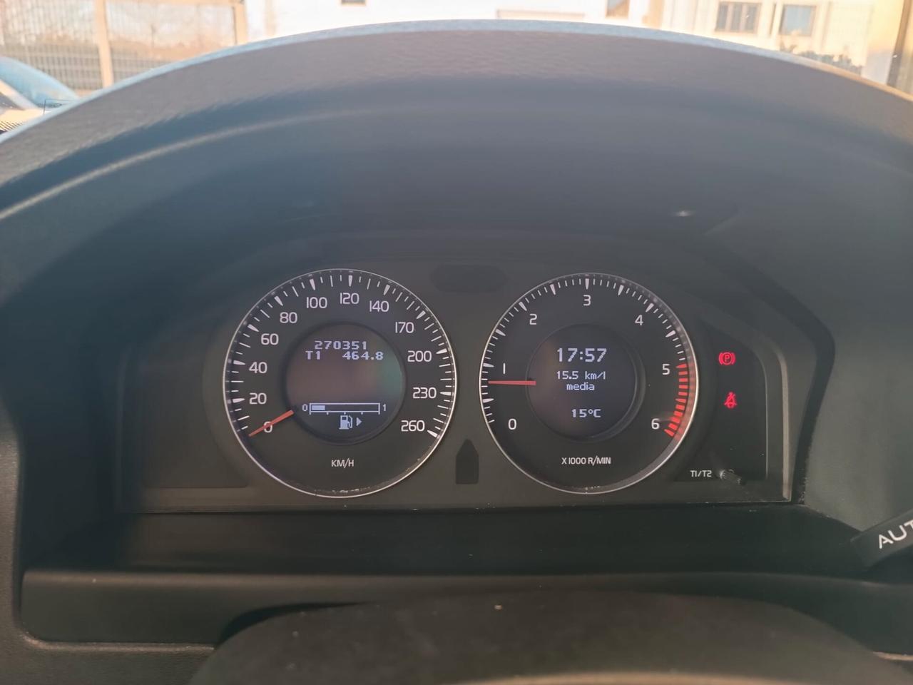 Volvo XC 70 XC70 2.4 D 175 CV FWD DRIVe Summum