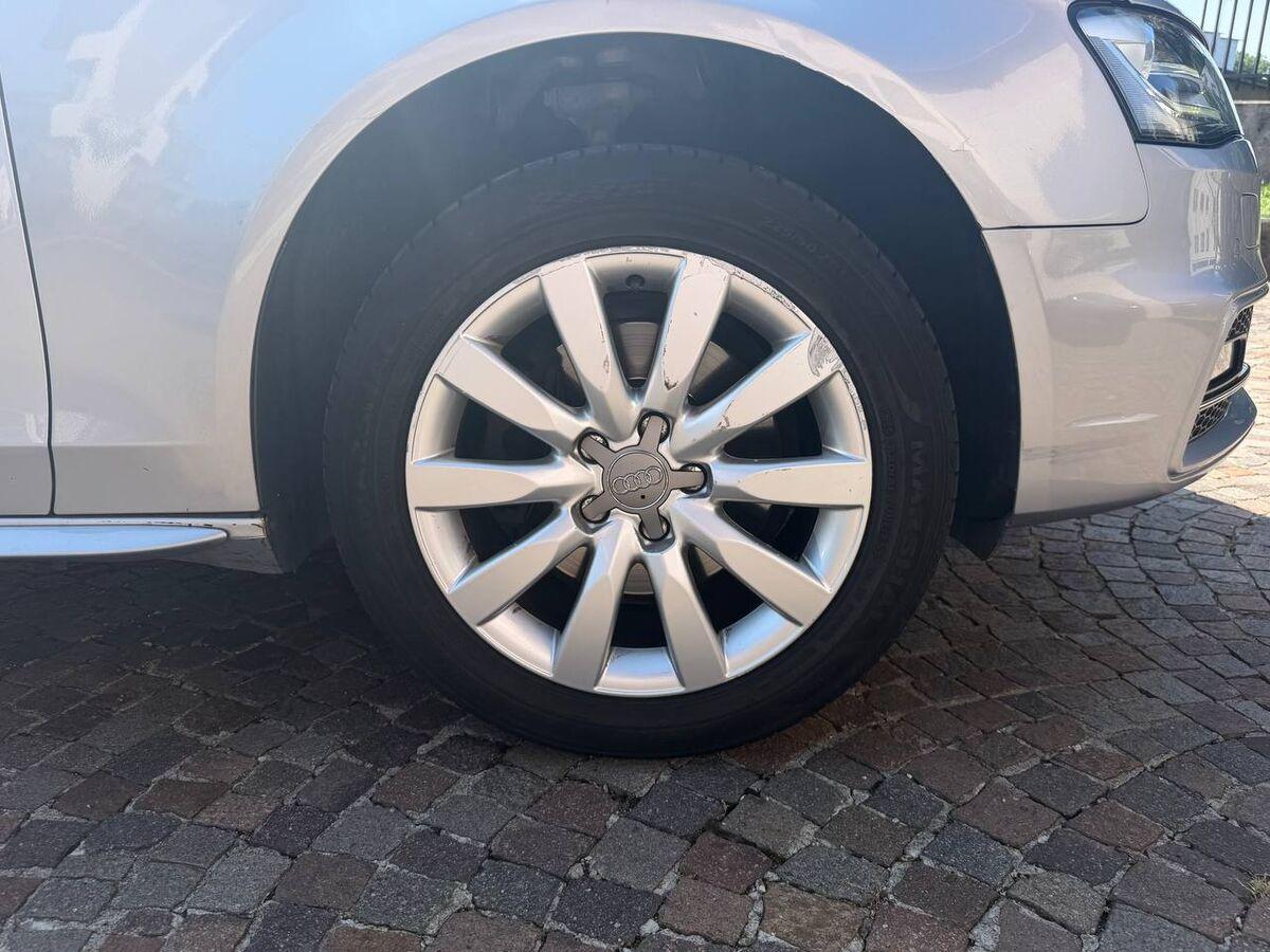 Audi A4 2.0 tdi Business 150cv multitronic E5
