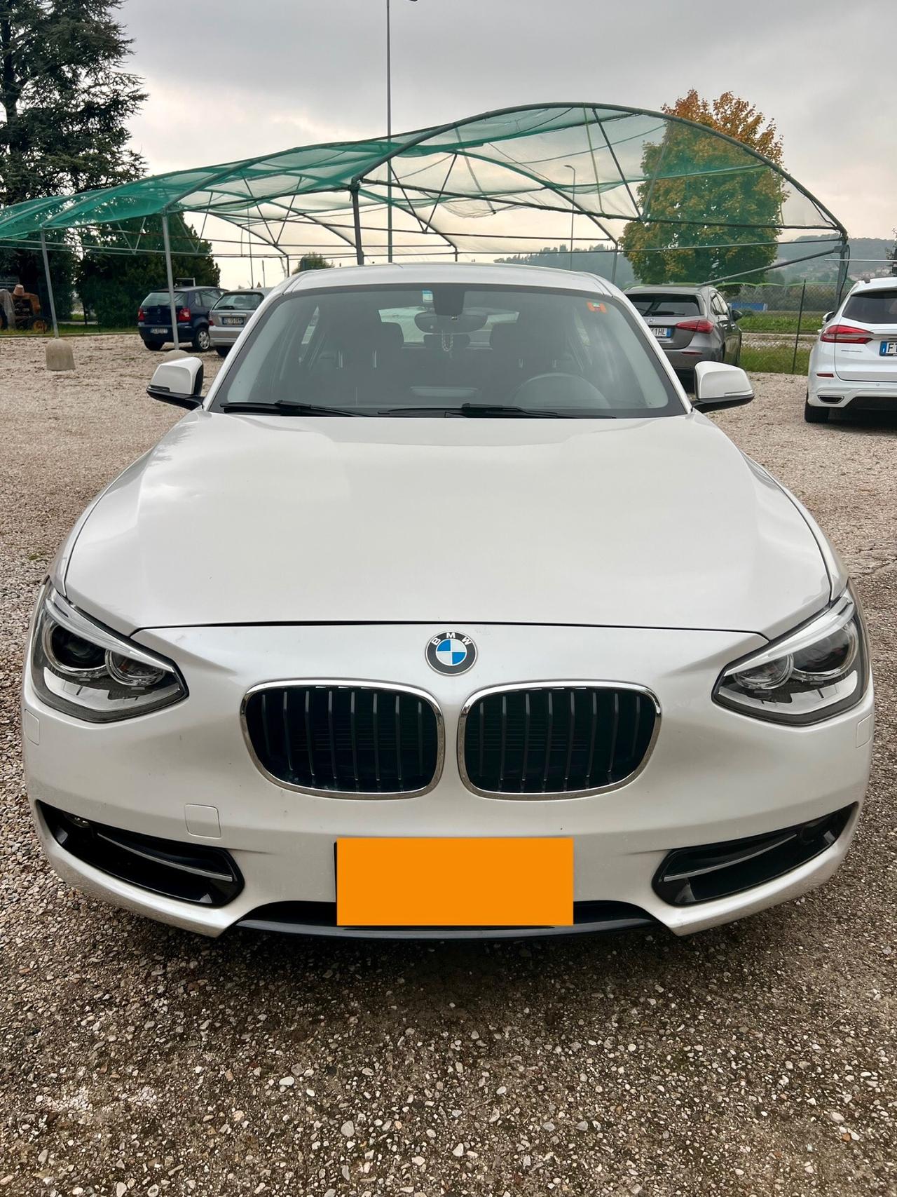 Bmw 118 120d 5p. Sport