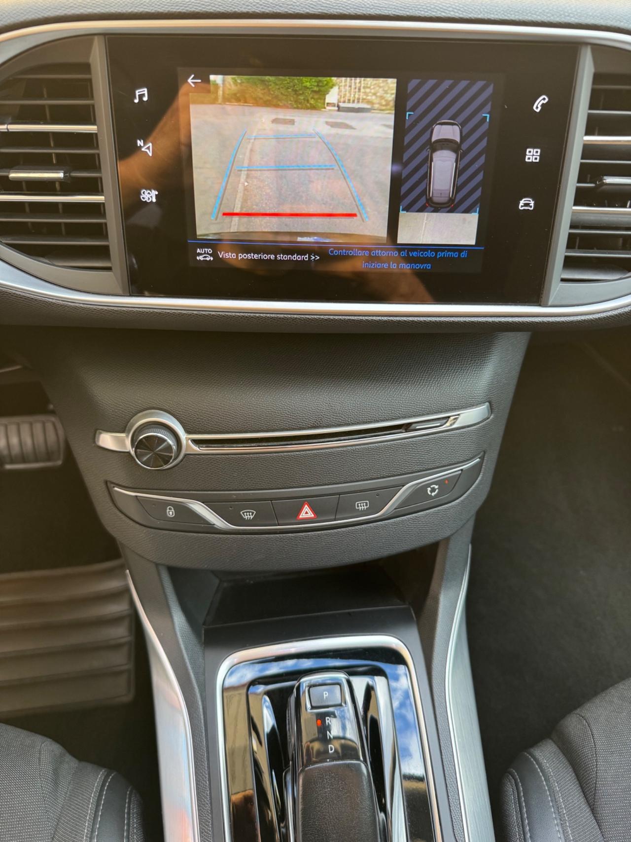 Peugeot 308 BlueHDi 130 S&S EAT8 Allure
