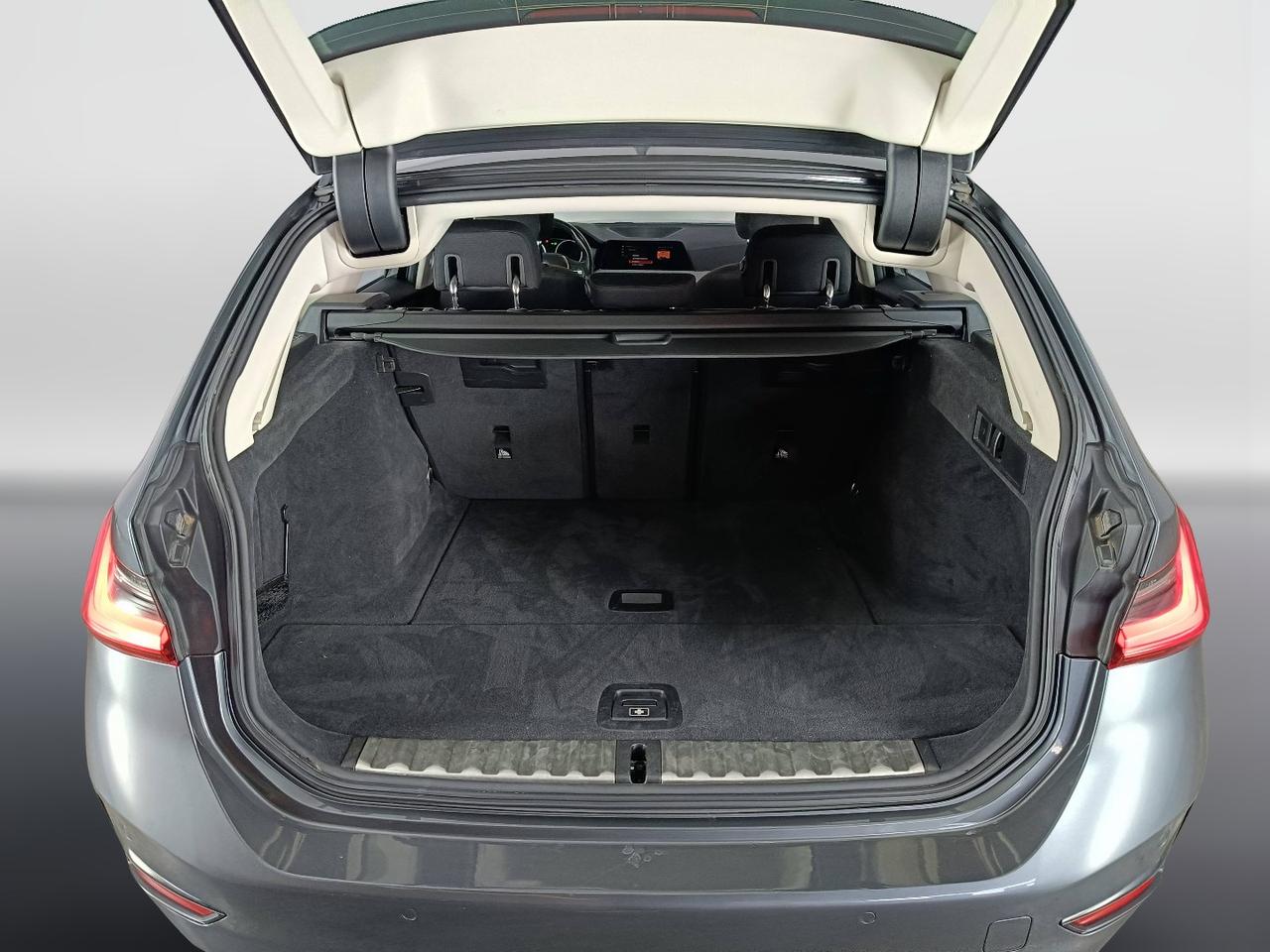 BMW Serie 3 G21 2019 Touring - 320d Touring mhev 48V xdrive auto