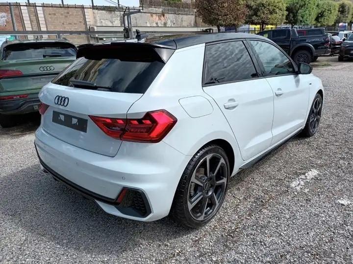 Audi A1 SPB 30 TFSI S tronic Identity Black 116cv