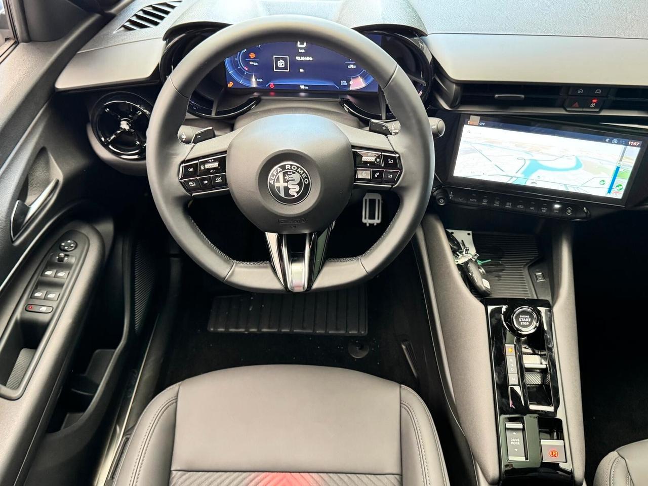 Alfa Romeo Junior 1.2 136 CV Hybrid eDCT6 Speciale