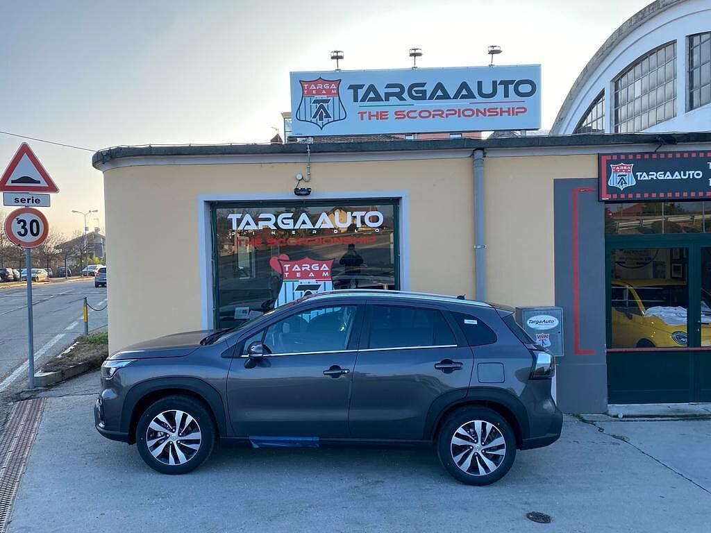 Suzuki S-Cross 1.4 Hybrid Top+