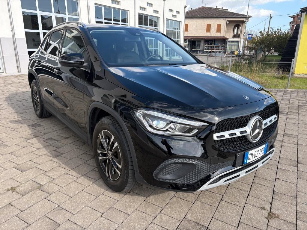 Mercedes-benz GLA 180 d Automatic Business