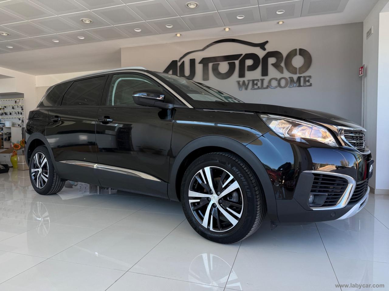 PEUGEOT 5008 BlueHDi 130 S&S Allure