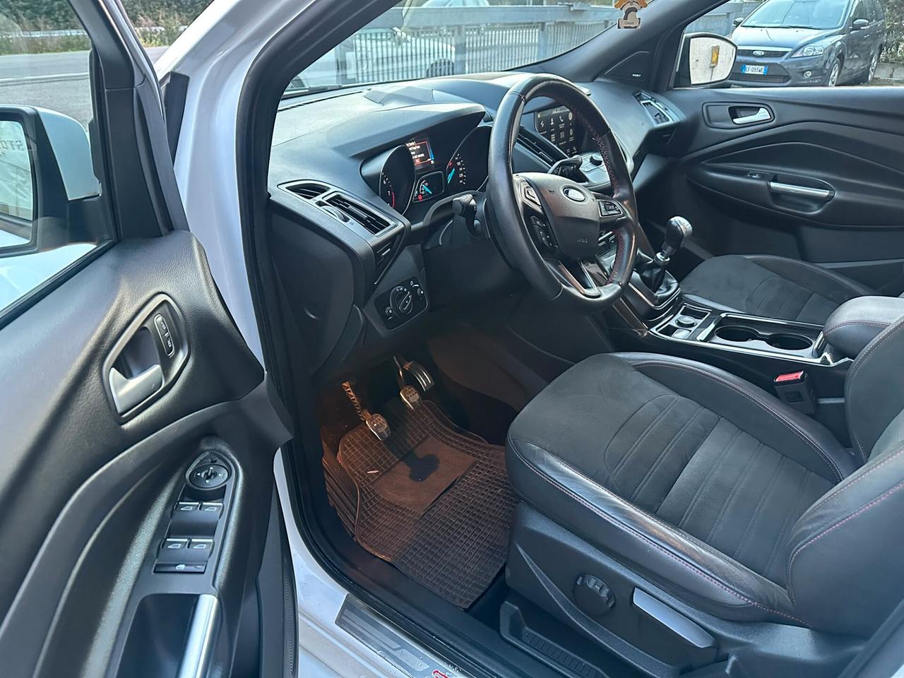 Ford Kuga 1.5 EcoBoost 150 CV S&S 2WD ST-Line