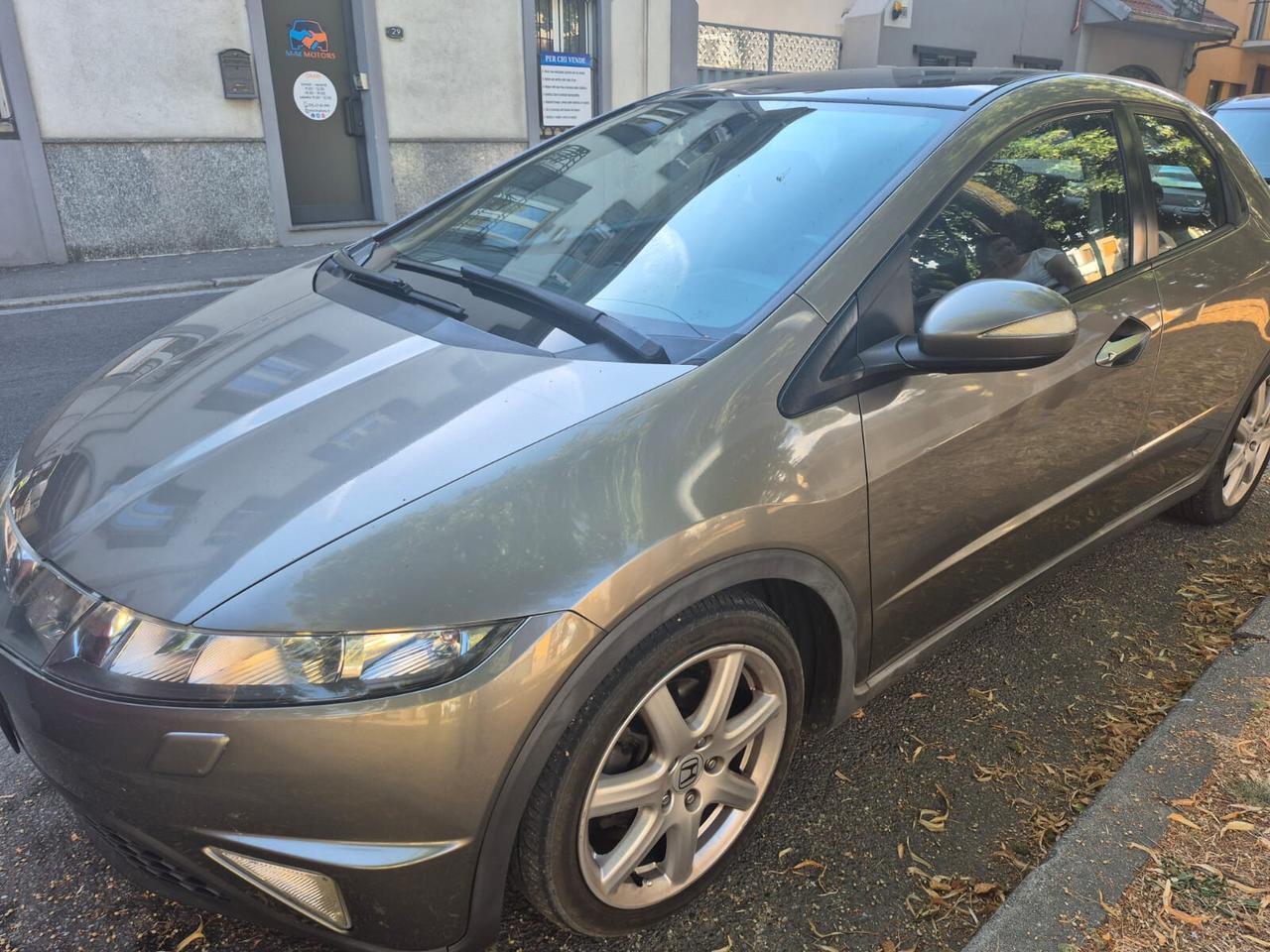 Honda Civic 2.2 i-CTDi 5p. Exclusive LH LE