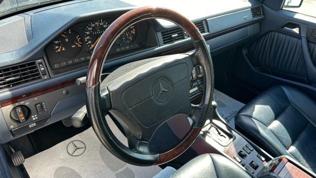 MERCEDES-BENZ E 320 cat Cabriolet Automatic