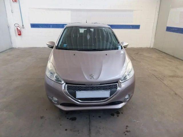 PEUGEOT 208 1.6 8V e-HDi 92CV Stop&Start 5p. Allure