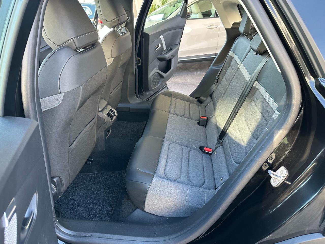 Citroen C4 1.2 puretech Plus s&s 130cv