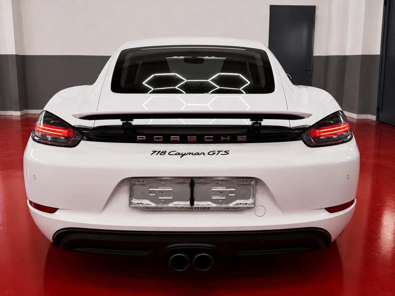 Porsche 718 Spyder Cayman 2.5 S