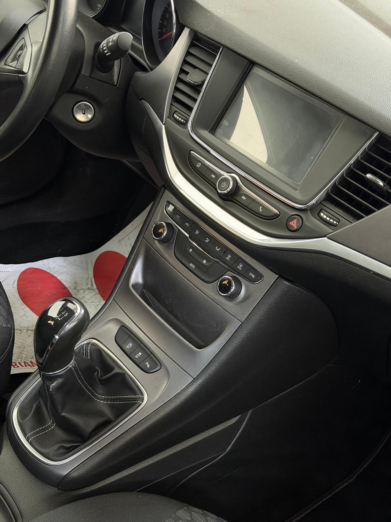Opel Astra Sports - APERTI AD AGOSTO