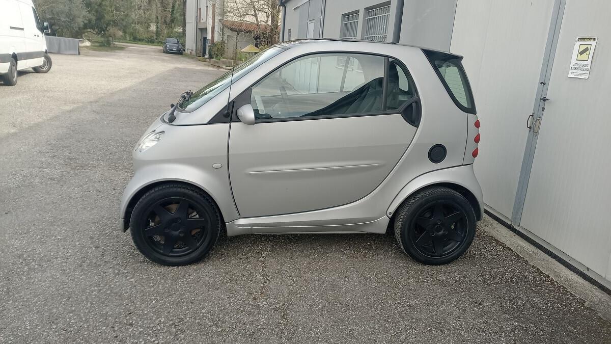 Smart ForTwo 700 benzina (motore 20.000 km.) -