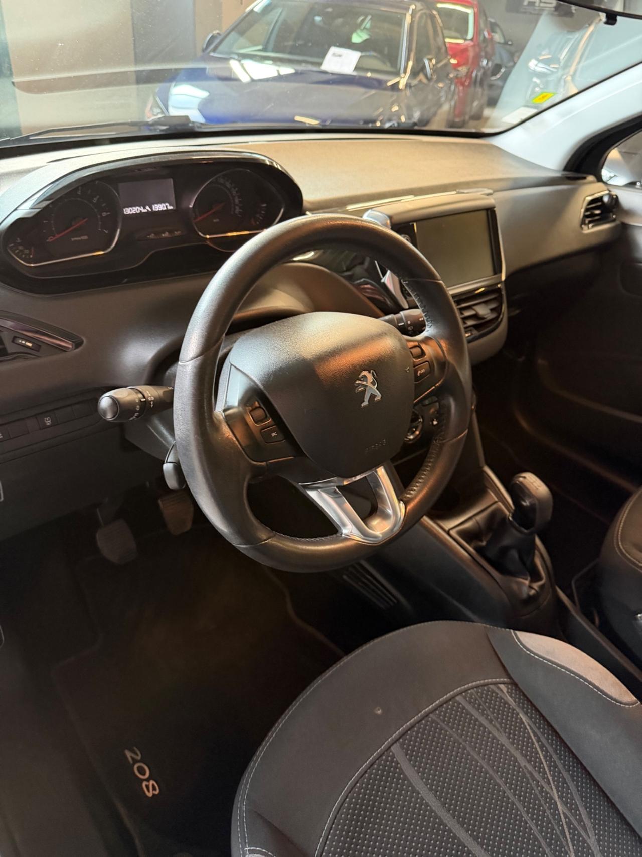 Peugeot 208 1.2 82CV 5P ALLURE NEOPAT KMCERT