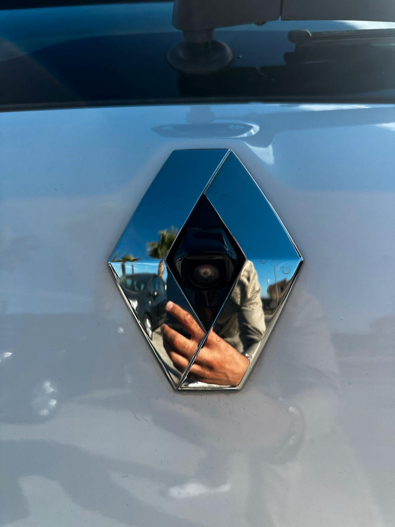 Renault Clio TCe 12V 90 CV GPL 5 porte Moschino Intens