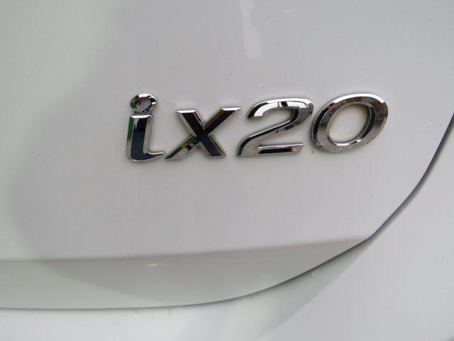 HYUNDAI iX20 1.4 90 CV APP MODE