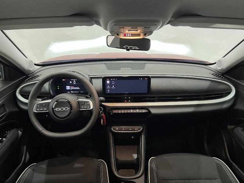 FIAT 600 1.2 Hybrid 110cv Business