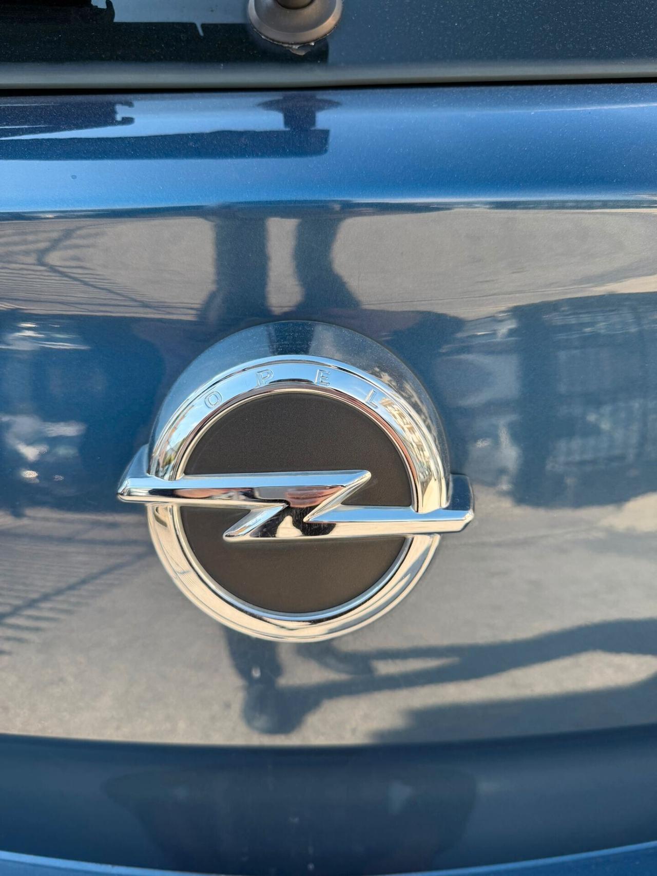 Opel Corsa 1.2 5 porte Edition