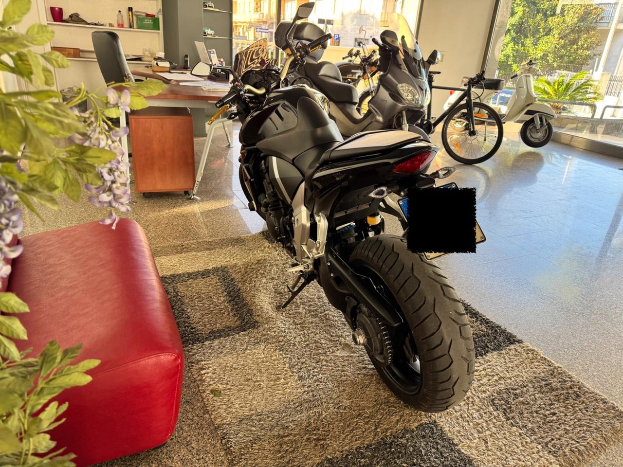 Honda CB 1000 R