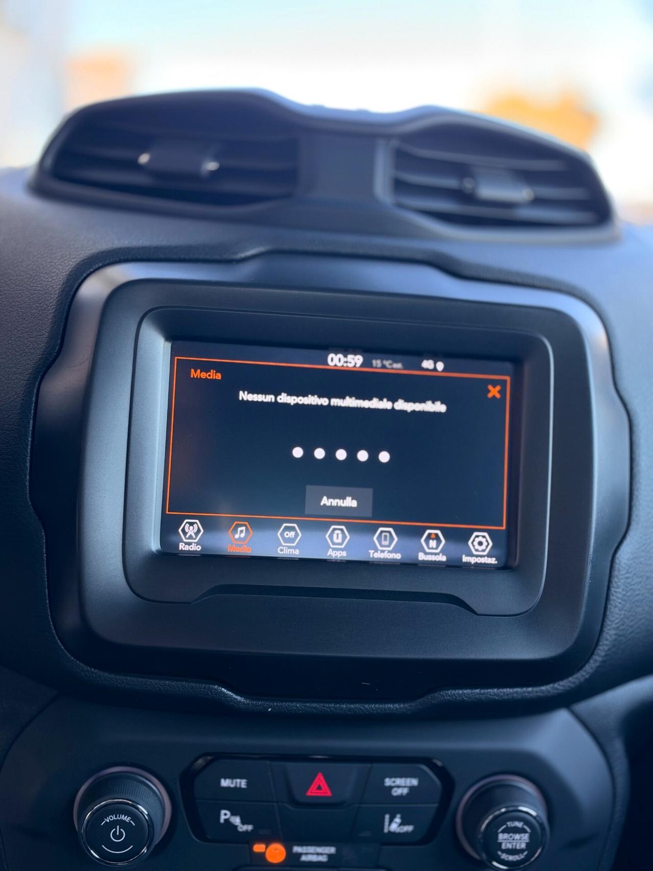 Jeep Renegade 1.6 mjt Limited 2wd 130cv NAVI,APPLE CARPLAY,ANDROID AUTO,SENSORI PARCHEGGIO,BLUETHOOT,KM CERTIFICAT