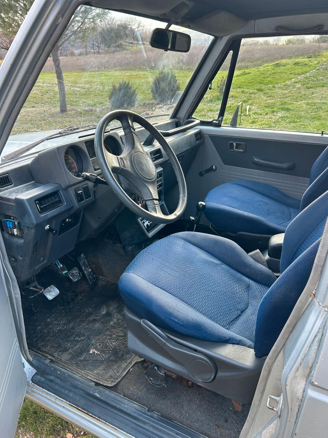 Mitsubishi Pajero 2.5 TD Metal-top