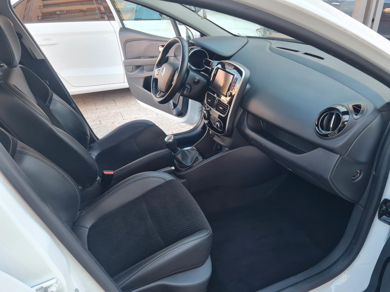 Renault Clio - 1.5 dCi Ecoleader moschino 2019