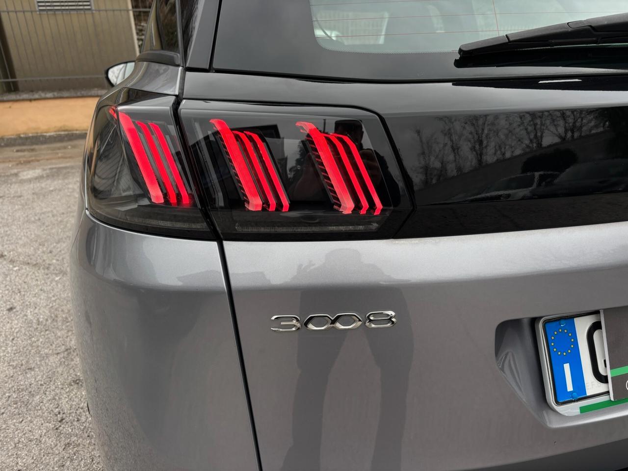 Peugeot 3008 BlueHDi 130 S&S EAT8 Allure Pack FULL LED MY 22