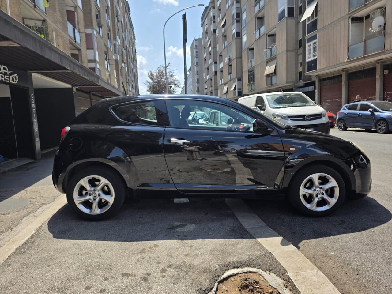 Alfa Romeo MiTo 1.4 - TAGLIANDO E DISTRIBUZIONE FATTI
