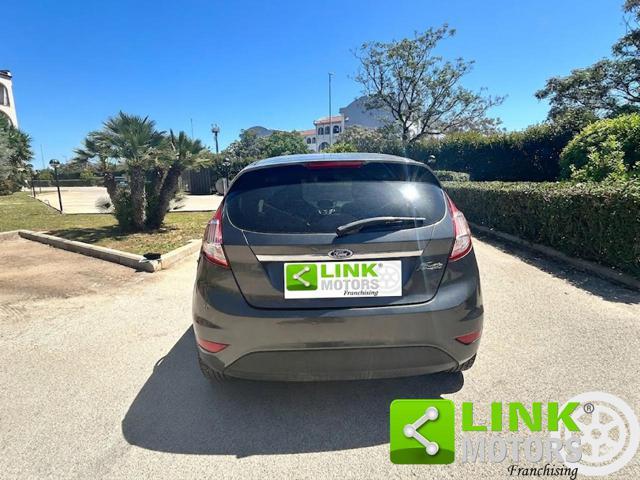 FORD Fiesta Titanium