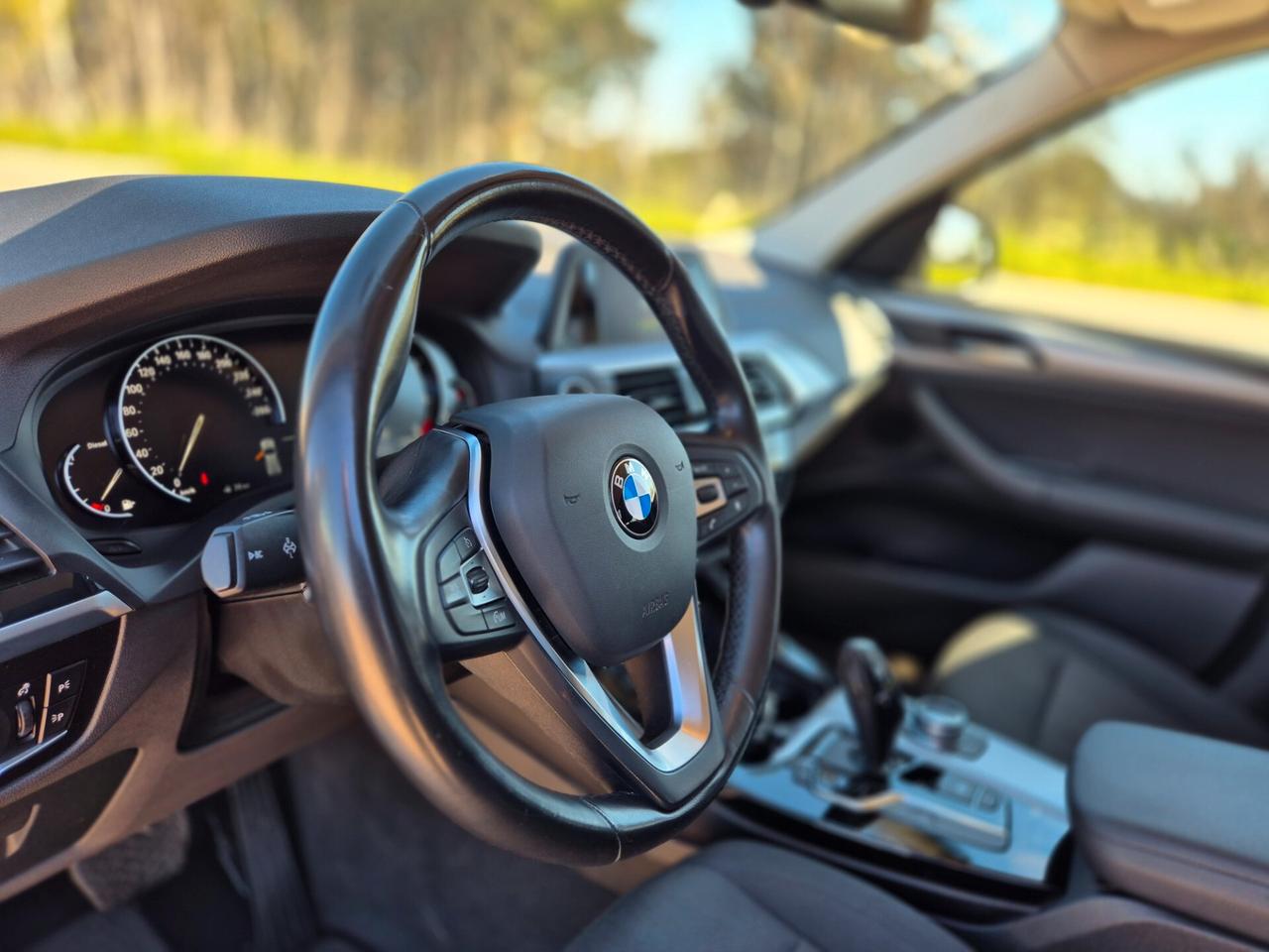 Bmw X3 sDrive18d xLine