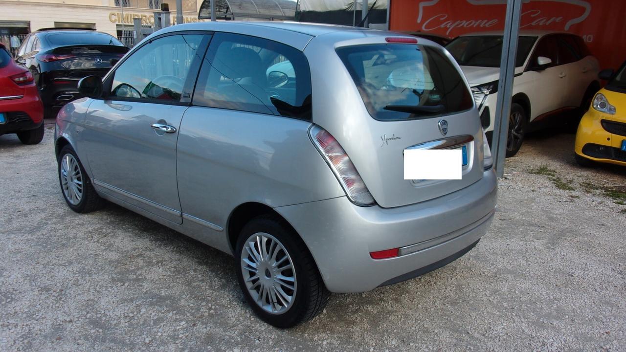 Lancia Ypsilon 1.2 New Oro