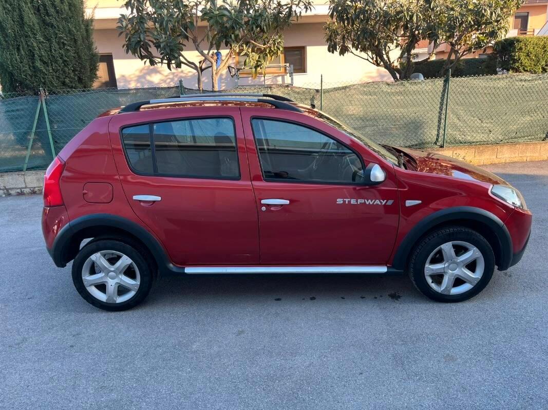 Dacia Sandero Stepway 1.5 dci Stepway 90cv E5