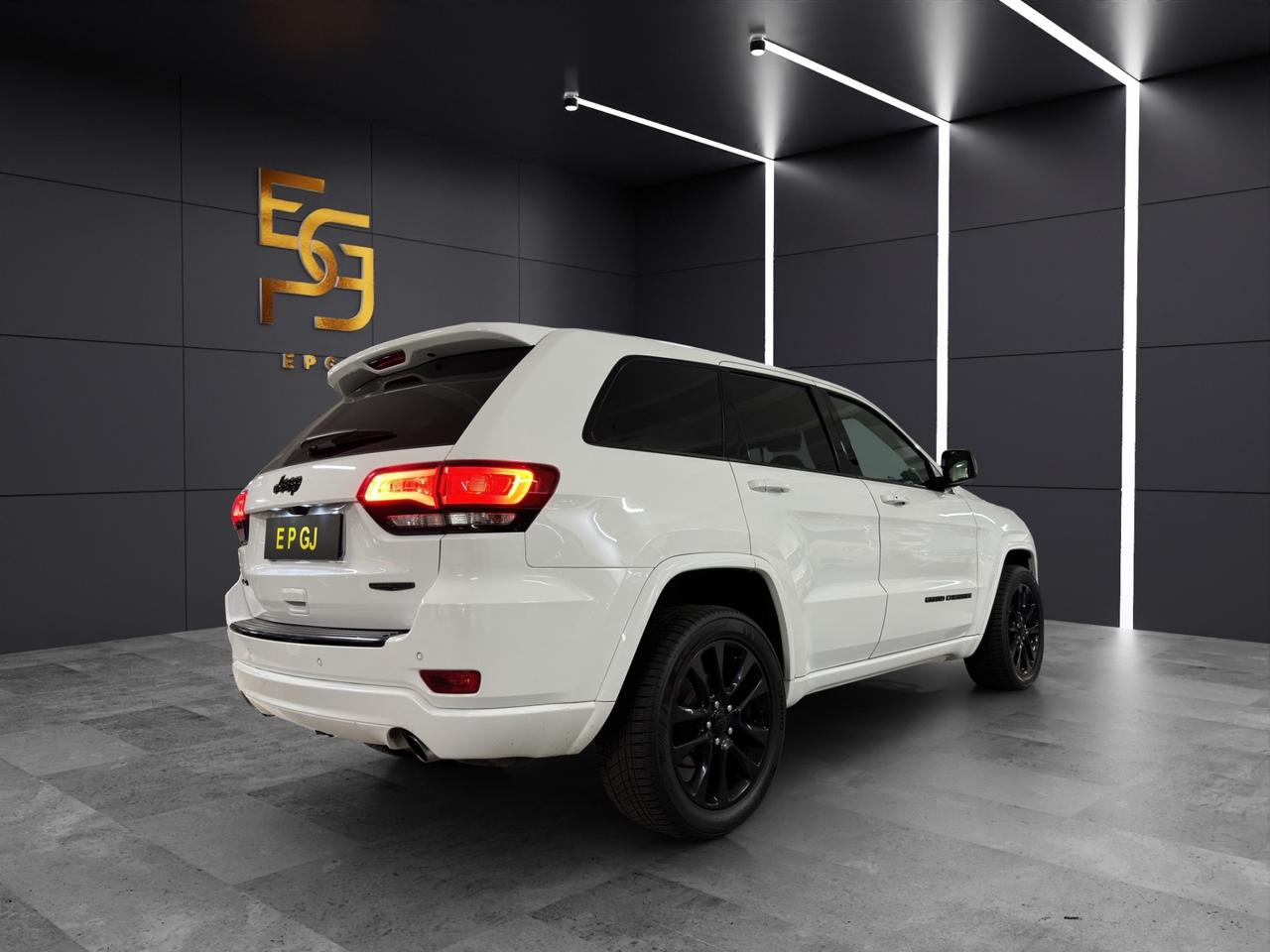 Jeep Grand Cherokee 3.0 V6 CRD 250 Multijet II Night Eagle
