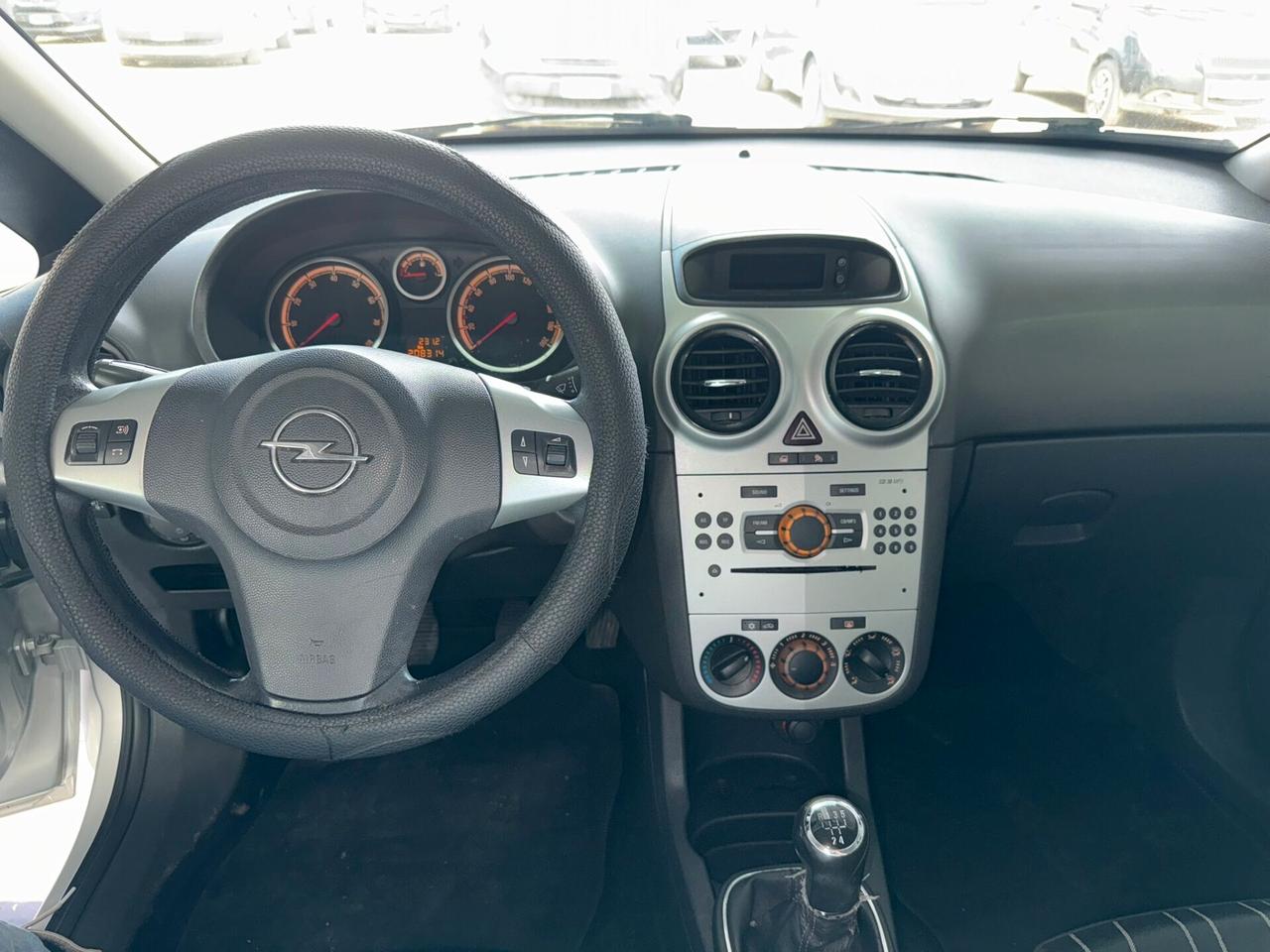 Opel Corsa 1.2 80CV 3 porte GPL-TECH Club