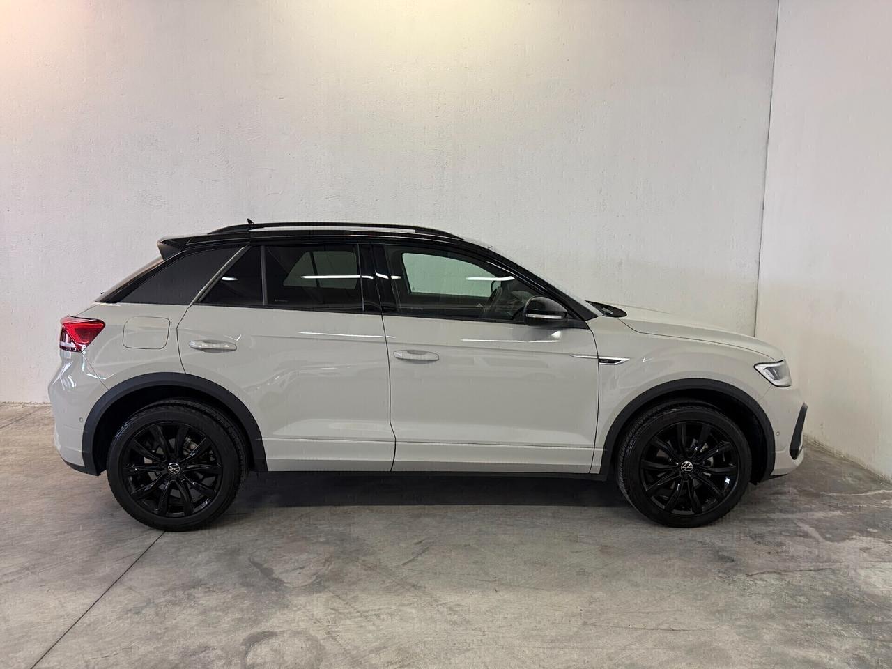Volkswagen T-Roc 1.5 Tsi R-Line Dsg ** condizioni pari al nuovo ** Garanzia Volkswagen ** prezzo reale senza vincoli di finanziamento **