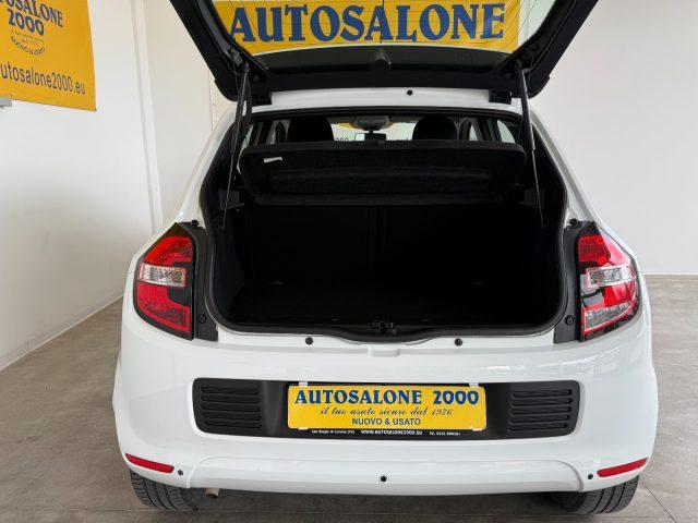 RENAULT Twingo SCe Life NEOPATENTATI / PREZZO REALE