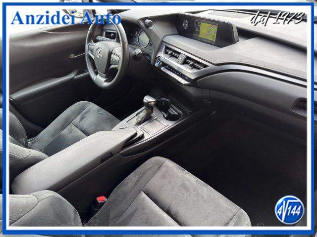 LEXUS UX 250h Hybrid Business