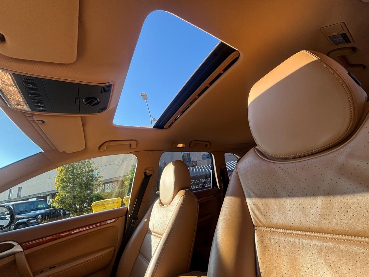 Porsche Cayenne 4.5 cat Tiptronic S