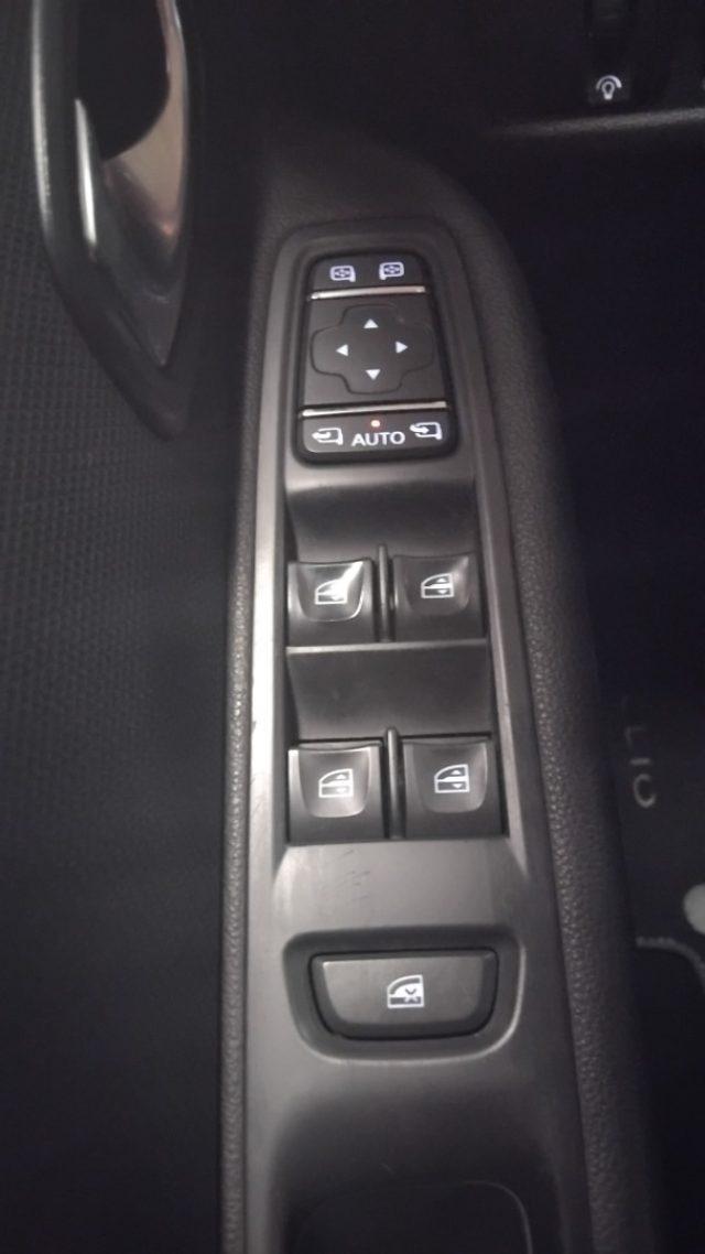 RENAULT Clio 1.5 dCi 90CV EDC 5 porte Energy Excite VIDEO